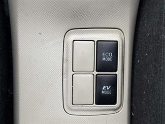 2014 Toyota Aqua - Thumbnail