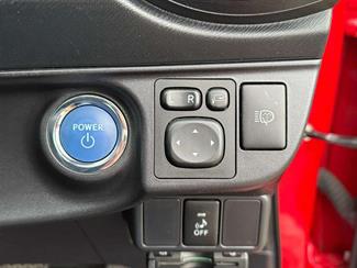 2014 Toyota Aqua - Thumbnail