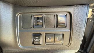 2019 Nissan Serena - Thumbnail