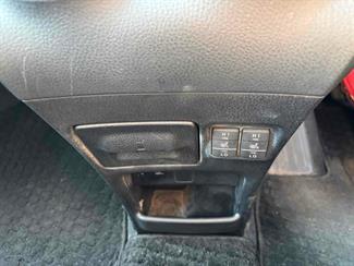 2015 Toyota Noah - Thumbnail