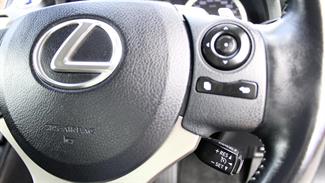 2014 Lexus IS 300H - Thumbnail