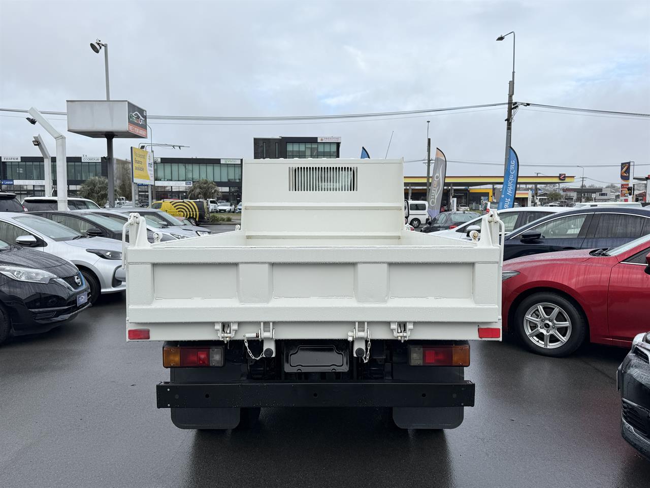 2015 HINO DUTRO