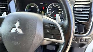 2014 Mitsubishi Outlander - Thumbnail