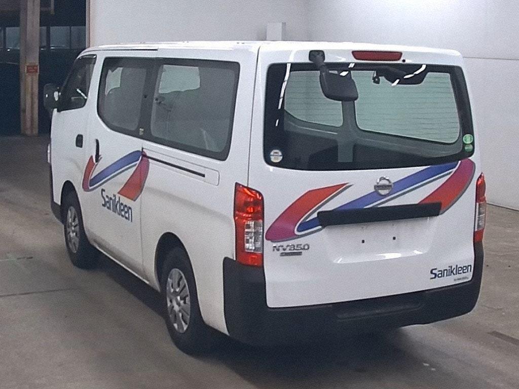 2020 Nissan NV350