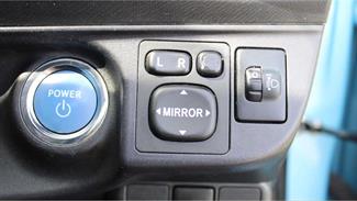 2012 Toyota Aqua - Thumbnail