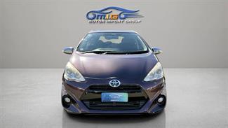 2015 Toyota Aqua - Thumbnail