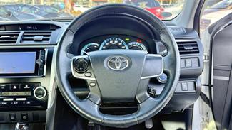 2013 Toyota Camry - Thumbnail