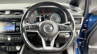 2019 Nissan Leaf - Thumbnail