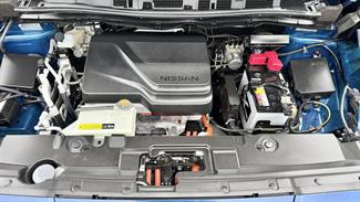 2019 Nissan Leaf - Thumbnail