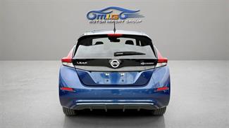 2019 Nissan Leaf - Thumbnail
