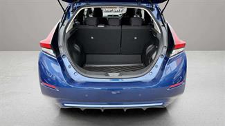 2019 Nissan Leaf - Thumbnail