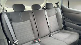 2019 Nissan Leaf - Thumbnail