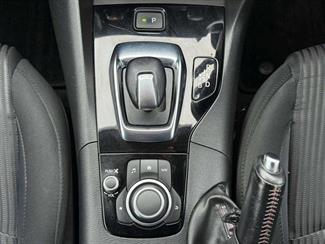 2014 Mazda Axela - Thumbnail