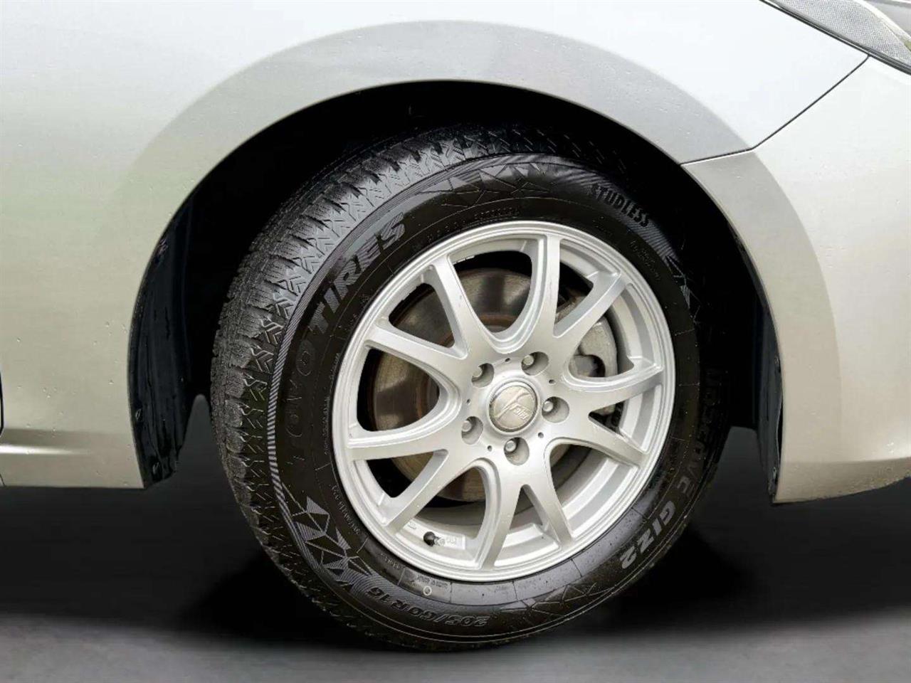 2014 Mazda Axela