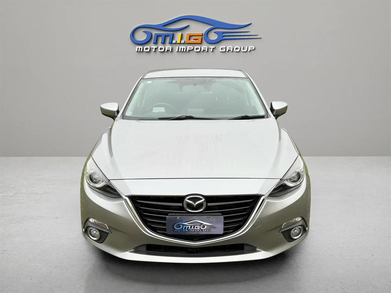 2014 Mazda Axela