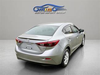 2014 Mazda Axela - Thumbnail