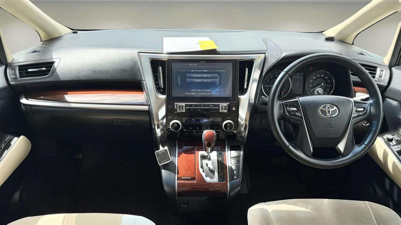 2016 Toyota Vellfire