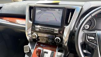 2016 Toyota Vellfire - Thumbnail