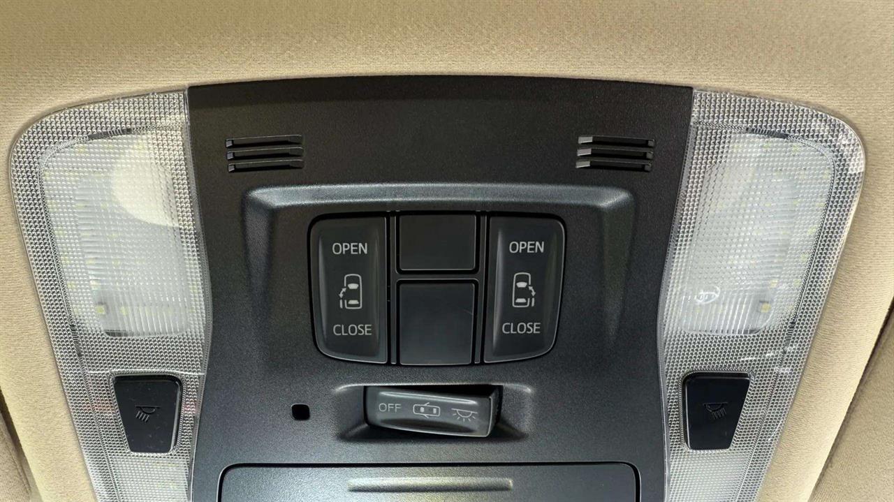 2016 Toyota Vellfire