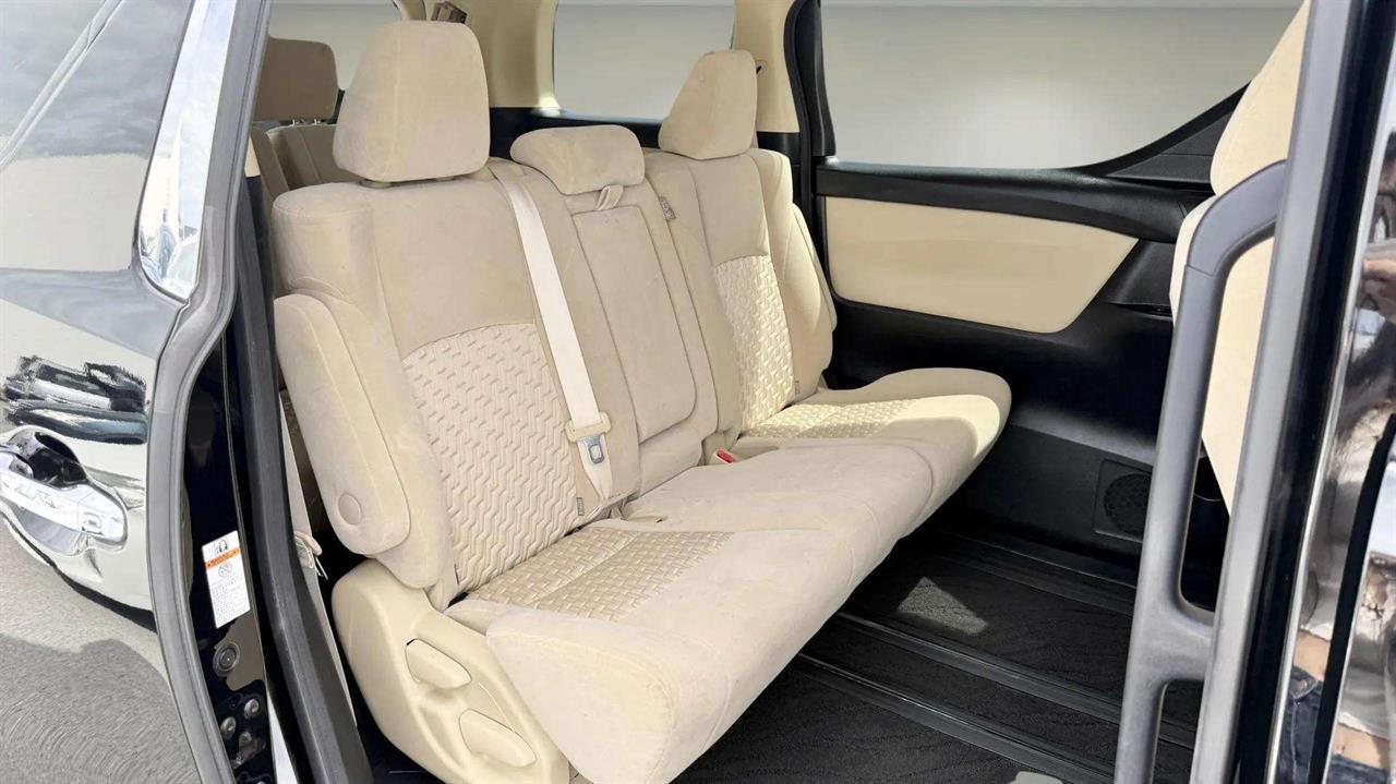 2016 Toyota Vellfire