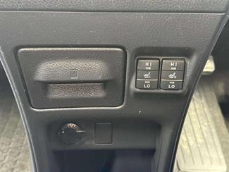 2014 Toyota Voxy - Thumbnail