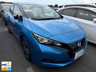 2022 Nissan Leaf - Thumbnail