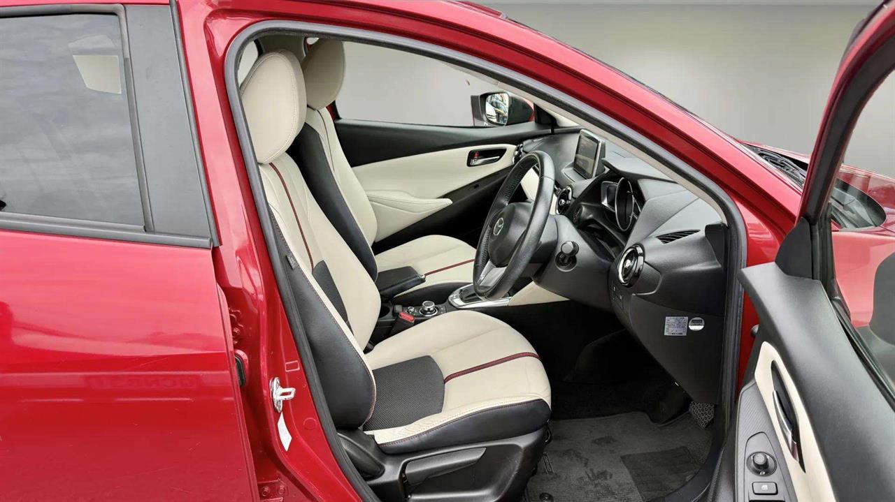 2014 Mazda Demio