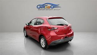 2014 Mazda Demio - Thumbnail