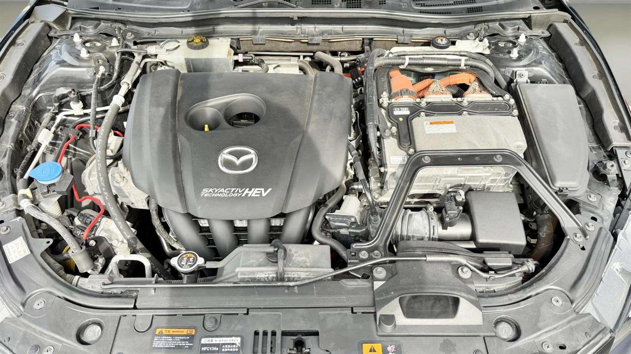 2014 Mazda Axela
