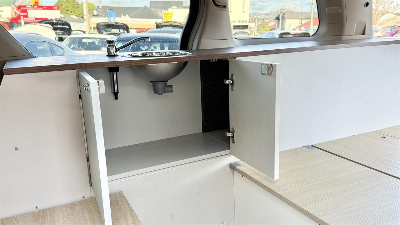 2009 Toyota Vellfire
