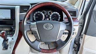2009 Toyota Vellfire - Thumbnail