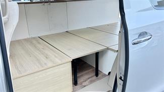 2009 Toyota Vellfire - Thumbnail