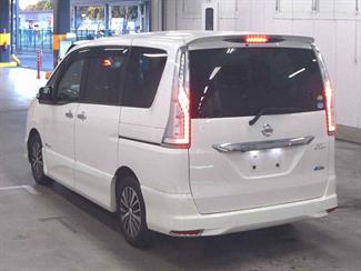 2014 Nissan Serena - Thumbnail