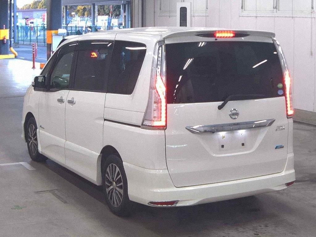 2014 Nissan Serena