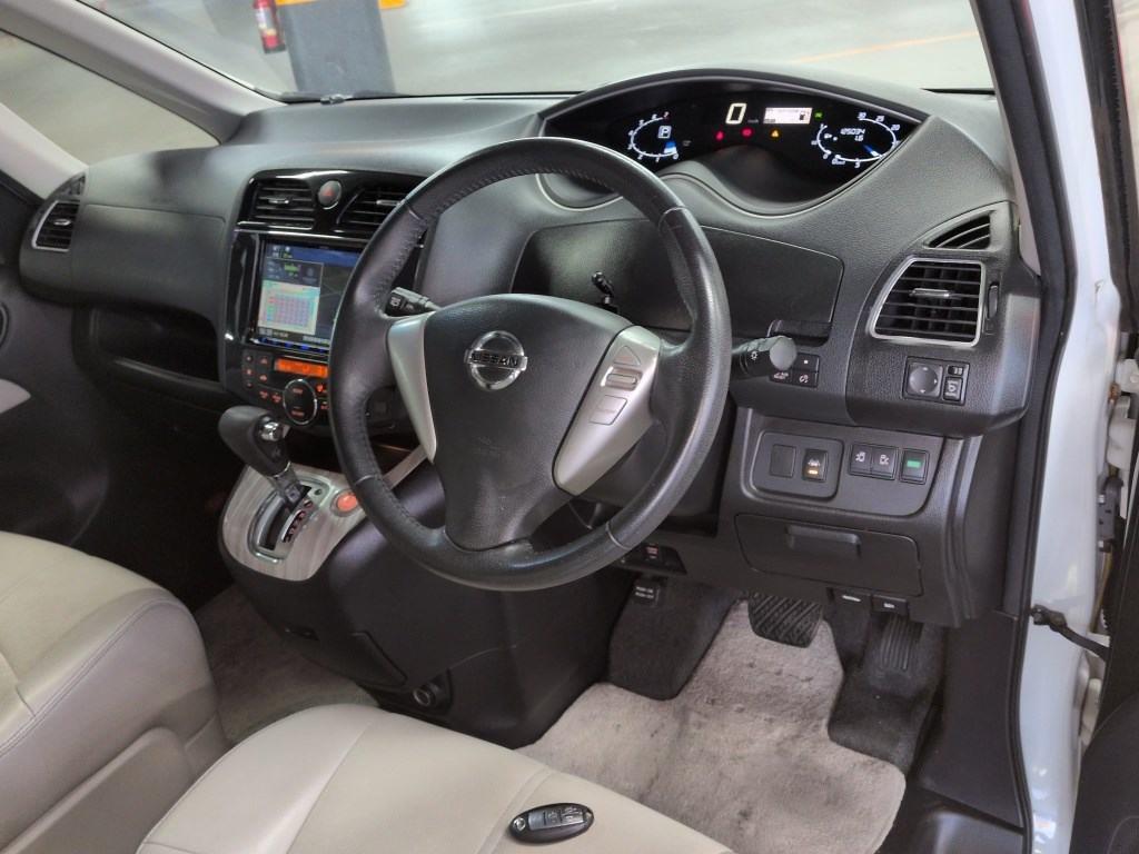 2014 Nissan Serena