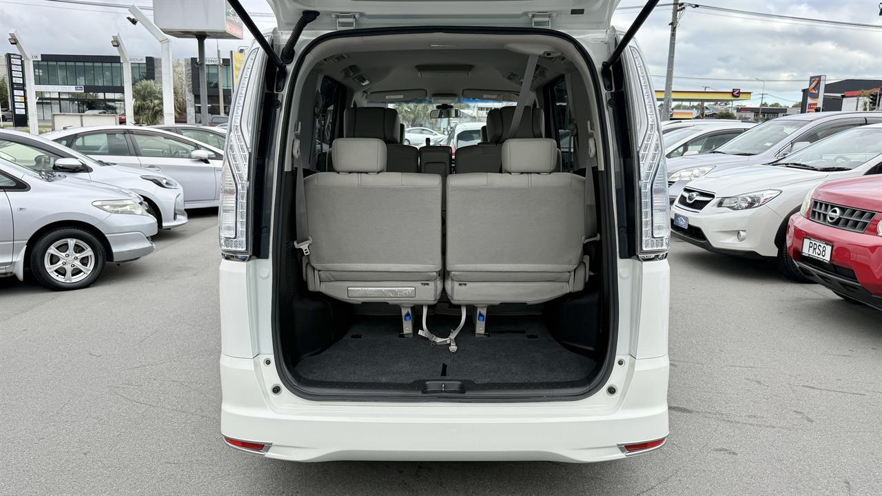 2014 Nissan Serena