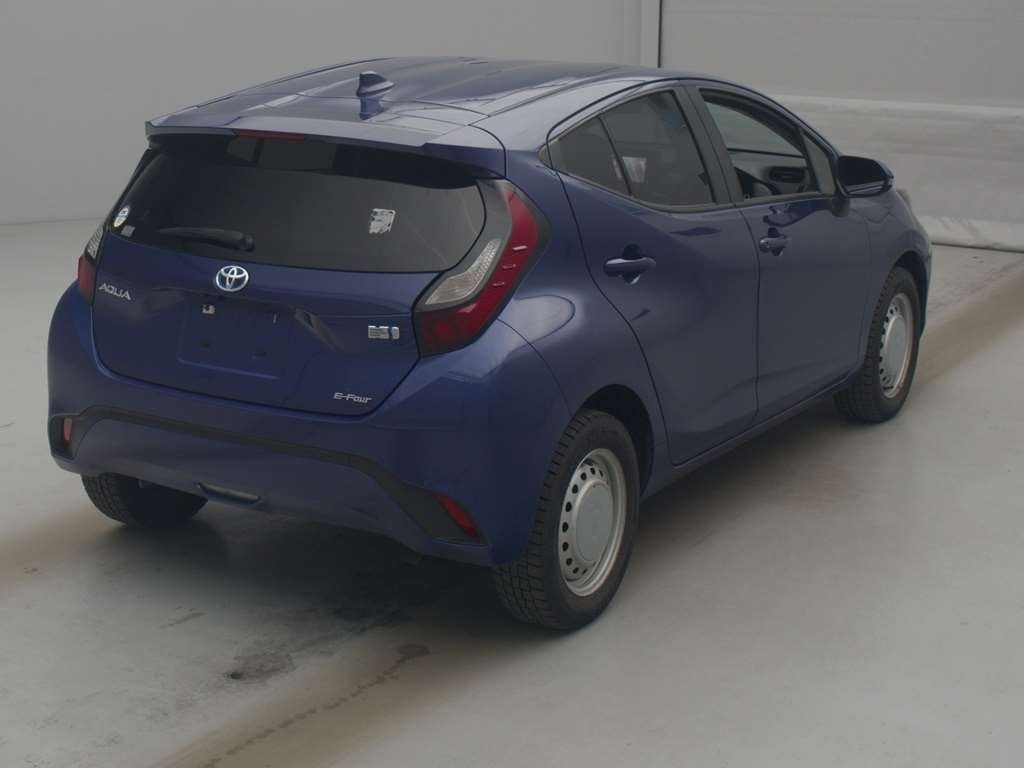 2022 Toyota Aqua