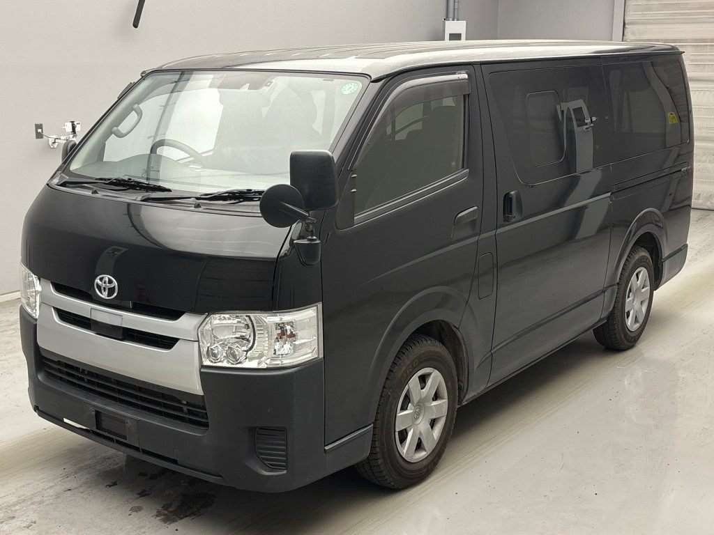 2019 Toyota Hiace