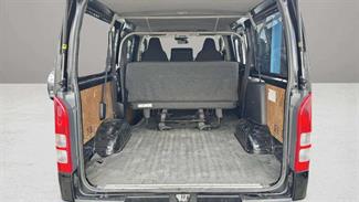 2019 Toyota Hiace - Thumbnail