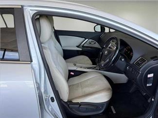 2012 Toyota Avensis - Thumbnail