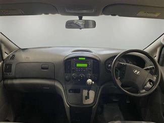 2009 HYUNDAI H1 - Thumbnail