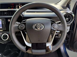 2018 Toyota Aqua - Thumbnail