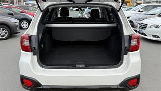2015 Subaru Outback - Thumbnail