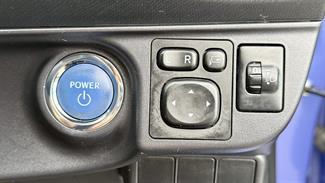 2016 Toyota Aqua - Thumbnail
