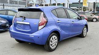 2016 Toyota Aqua - Thumbnail