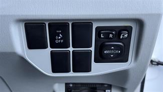 2014 Toyota Prius - Thumbnail