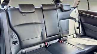 2015 Subaru Outback - Thumbnail
