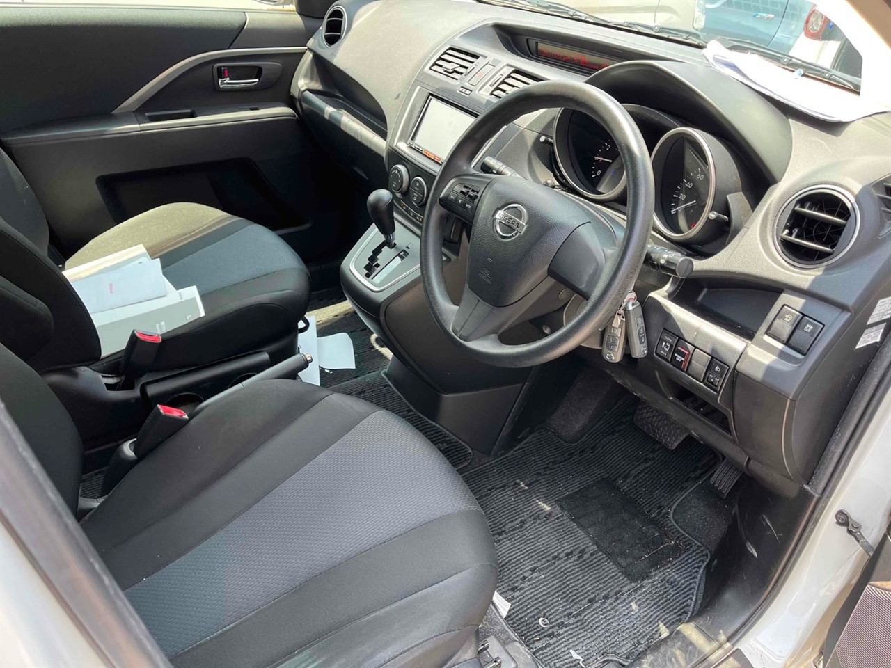 2016 Nissan Lafesta