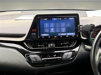 2019 Toyota C-HR - Thumbnail