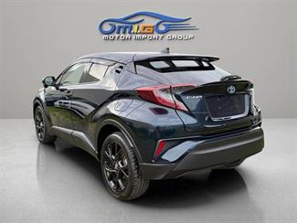 2019 Toyota C-HR - Thumbnail